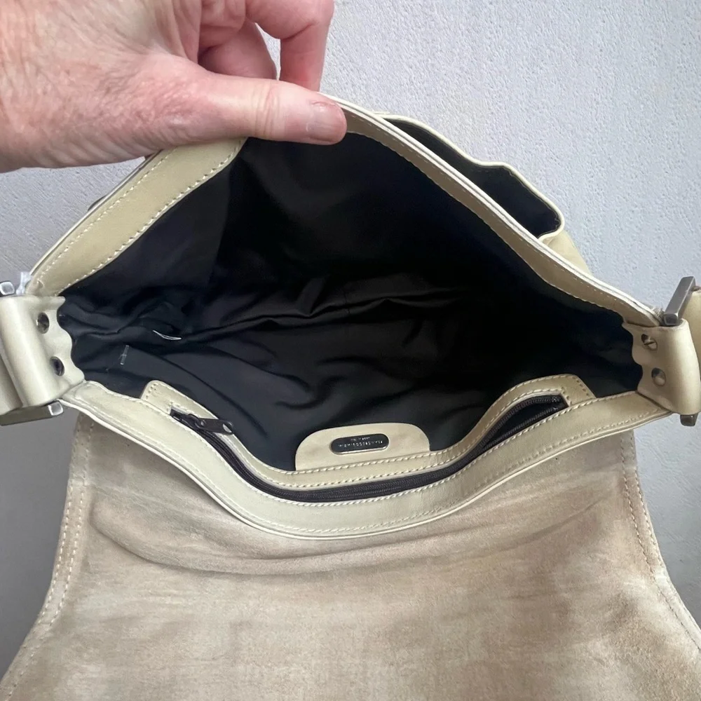 Frances Cobiasia Classic Leather Cream Shoulder Hobo Buckle Bag Made in Italy